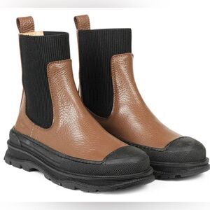 NEW Angulus Women Walnut/Black Chelsea Track Sole Boots, Size EUR 38